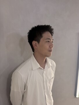 ウノプリールヴァモス(unopulir Vamos) 坊主伸びかけベリーショート坊主