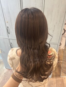 シュシュバイジャガラ 千葉駅北口店(chou chou byJAGARA) オリーブベージュ【chouchou千葉・千葉駅】