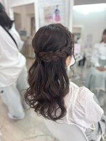 ホワイト 錦2号店(White)&nbsp;編み込みハーフアップ