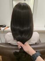 インビテーション(invitation) グレージュ