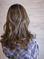 ヘアーサロン ディ アイ ジー ソル(Hair Salon D.I.G sol)&nbsp;アッシュグレーのグラデーションカラー