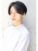 ネイビー(NAVY)&nbsp;サラサラ  ナチュラル  センターパート  星野源  塩顔イケメン