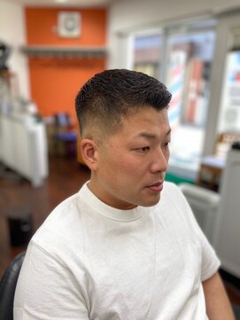 トゥギャザー(Together) スキンフェード、アイロンパーマ