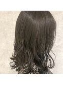 夏の大人グレージュカラー