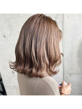 ルート 南堀江(route) ベージュ♪