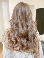 アイティーバイアルバム 下北沢店(IT by ALBUM)&nbsp;アッシュベージュ_ローライトスリークボブ厚めバング_ba282141