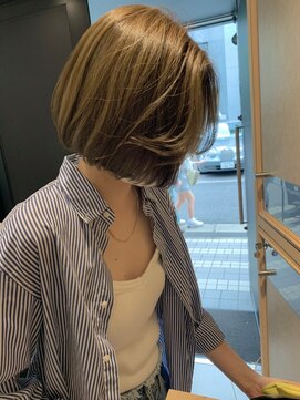 ガリカ 渋谷(Gallica) ぱつっとボブ×オリーブカラー