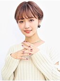 ピンクカラーのショート