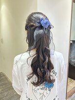 コル(CoL)&nbsp;シンプル綺麗なハーフアップ♪