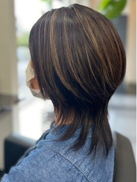 ヘアメイク ウエニ 上本町(HAIR MAKE UE2) 脱白髪染めで白髪をオシャレにする『白髪ぼかしハイライト』