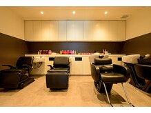 ユウヘアー 滝ノ水店(U Hair)の雰囲気（【スパ個室有】静かで落ち着く時間を過ごせるシャンプーブース◎）