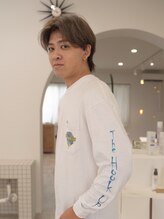 デビュー ヘアーメイク セナ 小顔カット