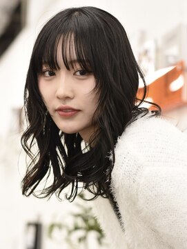 ユイツ ミディアムレイヤー