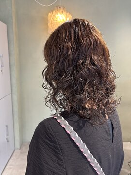 ジェムバイアルテフィーチェ(gem by artefice) スパイラルパーマ