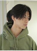 20代30代/毛流れセンターパート韓国ヘア