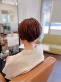 ピンクブラウン×丸みショ－トヘア