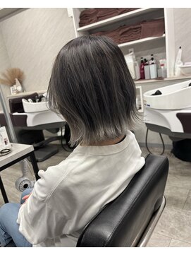 シルバー × バレイヤージュ