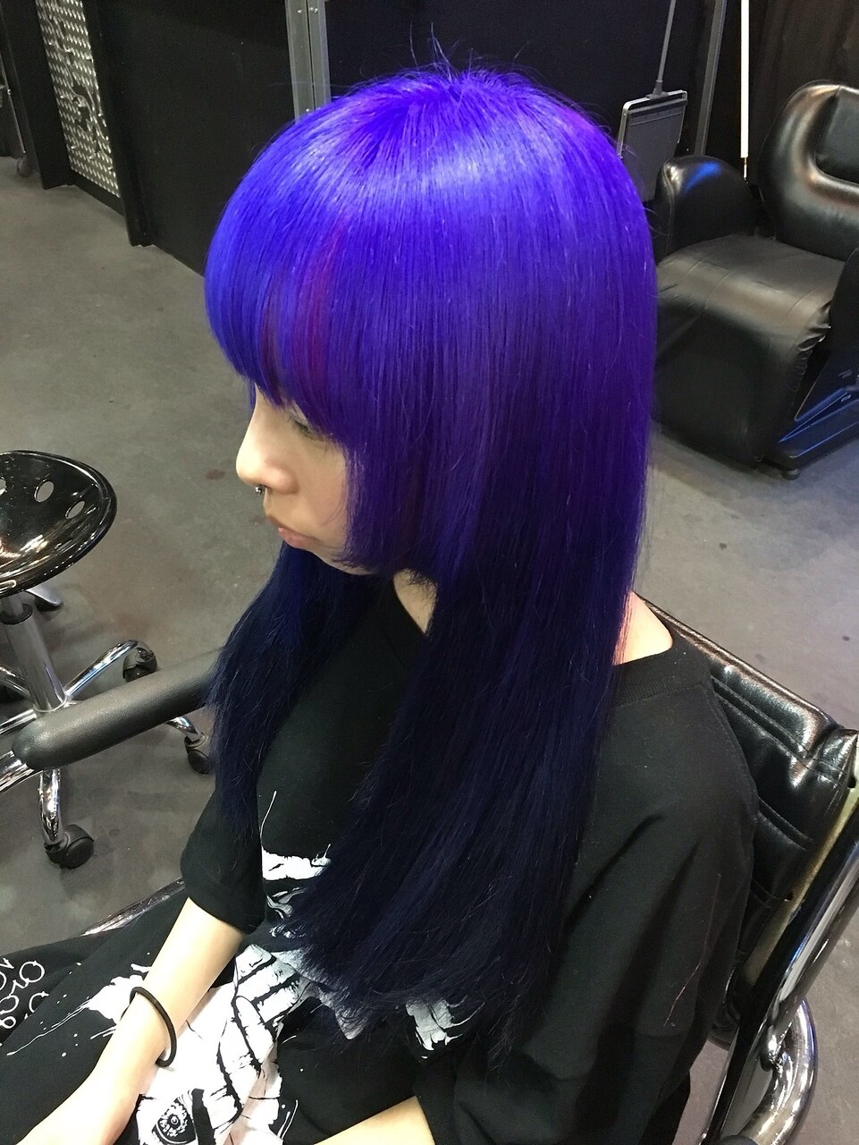 寒色系アクセントカラー 紫～青紫 トリックヘアー：L002722911｜ゾーマ