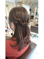 ウィービーパセリ atre川越店(WE BE PARSLEY) くるりんぱおしゃれヘアアレンジ 【担当 木村沙織】