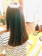 カシータ(Casita) ロングヘアスタイル