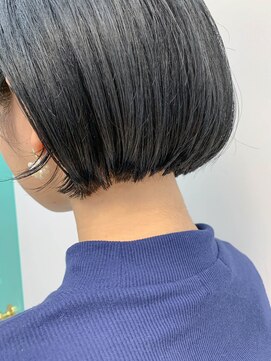 テトヘアー(teto hair) 切りっぱなしボブ、黒髪、テラスハウス、香織
