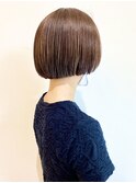 前上がりマッシュショート