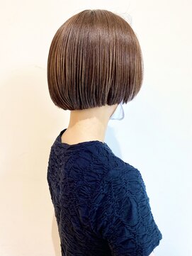 ネオリーブギンザ 銀座店(Neolive GINZA) 前上がりマッシュショート