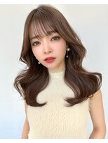 アフロートリノ(AFLOAT Leino)&nbsp;大人かわいいくびれヘア　韓国風顔まわりフェイスレイヤー