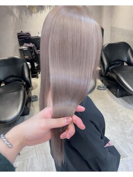 ロンド レア 天神大名店(Lond Le’a) ダブルカラー/インナーカラー/イヤリングカラー/ミルクティ/大名