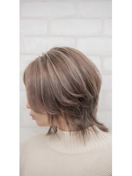 ビート(Beat) うるツヤ☆メテオカラートリートメント＋ハイトーンカラー