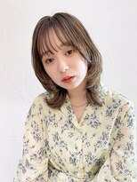 アイティーバイアルバム 北千住店(IT by ALBUM)&nbsp;ウルフ_斜めバンググレージュカラーシルキーベージュ_29132