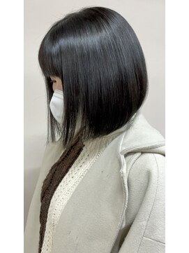 ノア(noa.) 暗いけど透け感のあるダークグレー