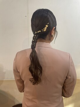 ヒカリス 中崎店(HIKARIS) タイトアレンジ