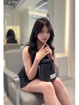 フィル 横浜(fil) チェリー_美髪ピンクブラウン切りっぱなしボブエアリーロング