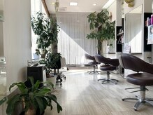 【年代問わず、幅広い世代のお客様にお越し頂いております…★】