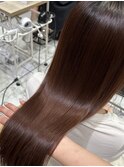 サラサラツヤツヤストレートヘア