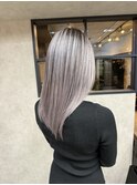 バレイヤージュ、ハイライト、レイヤーロング、グレーベージュ