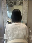 暗髪×あご下外ハネボブ