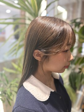 ピークアブー アヴェダ アトレ恵比寿(PEEK-A-BOO AVEDA) 顔周り/顔周りカット/顔周りレイヤー/お団子ヘア/ミディアム