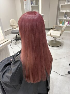 艶感たっぷり｜大人可愛いピンクベージュ