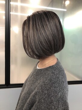 ラピス 名古屋 栄店(Lapis) ミルクティー/ブリーチ/ダブルカラー/髪質改善/レイヤーカット