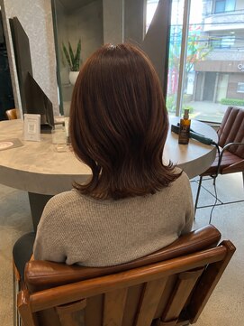 オルガ(olga) くびれミディアム カシスブラウン ミディアムレイヤー