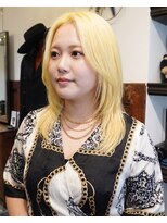 グッドフェローズ キタホリエ(GoodFellas kitahorie) レイヤーカットで魅せるハイトーンミディアムブリーチ艶感