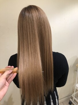 リー 枚方(Lee) 【熊谷】髪質改善×ミルクティベージュ