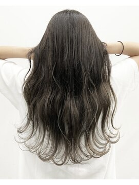 アライブ キチジョウジ(ALIVE Kichijoji) ナチュラルなグラデーションカラー