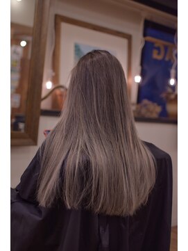 【外国人風】ハイトーンカラー