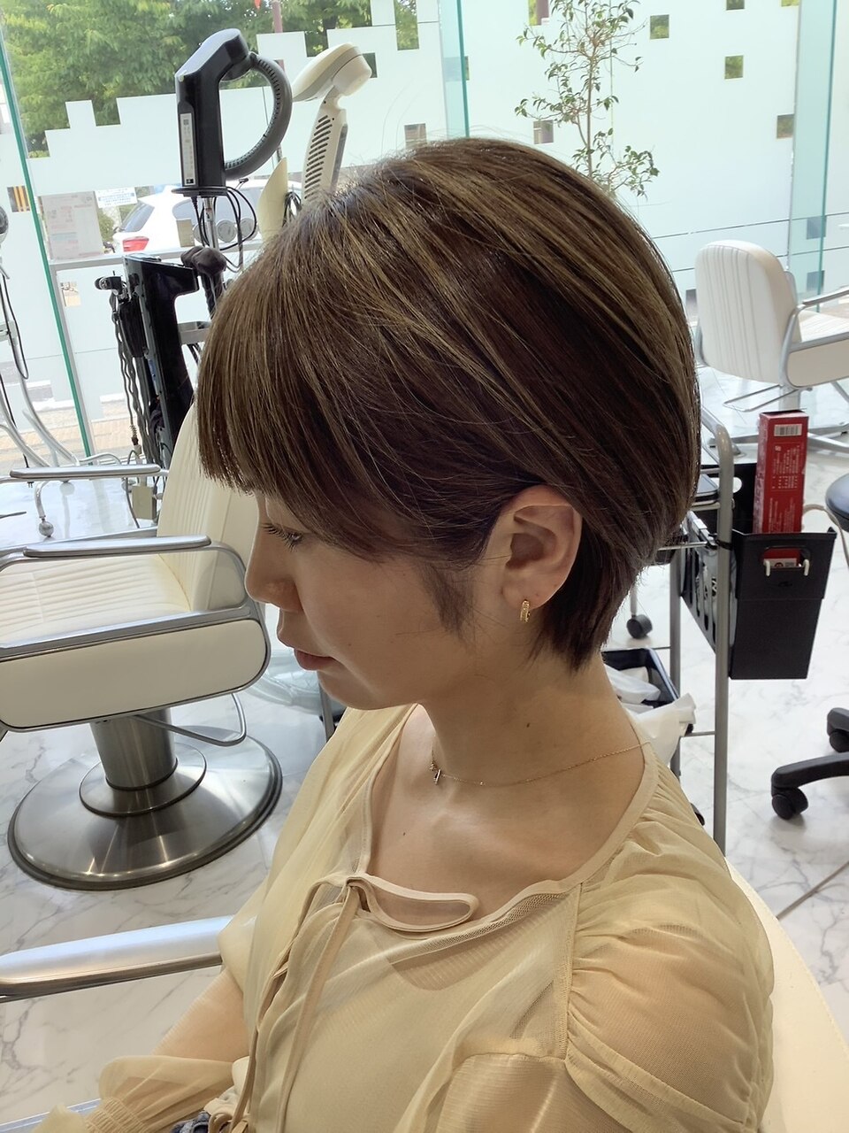 ハイライトショートボブ：L211056009｜ハーツヘアーズ 五日市店