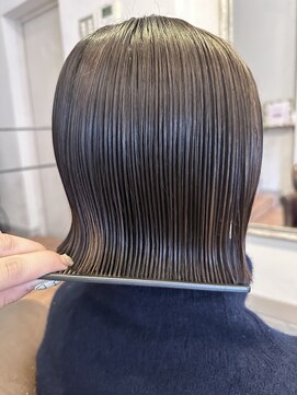 ジィップクリニカ(Zip clinica) 切りっぱなしボブ 担当-木村優伽