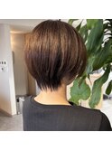 ショートボブ