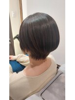 エニー(ENi)&nbsp;ミディアムヘア/暗めカラー/グランマッシュ/茅ヶ崎